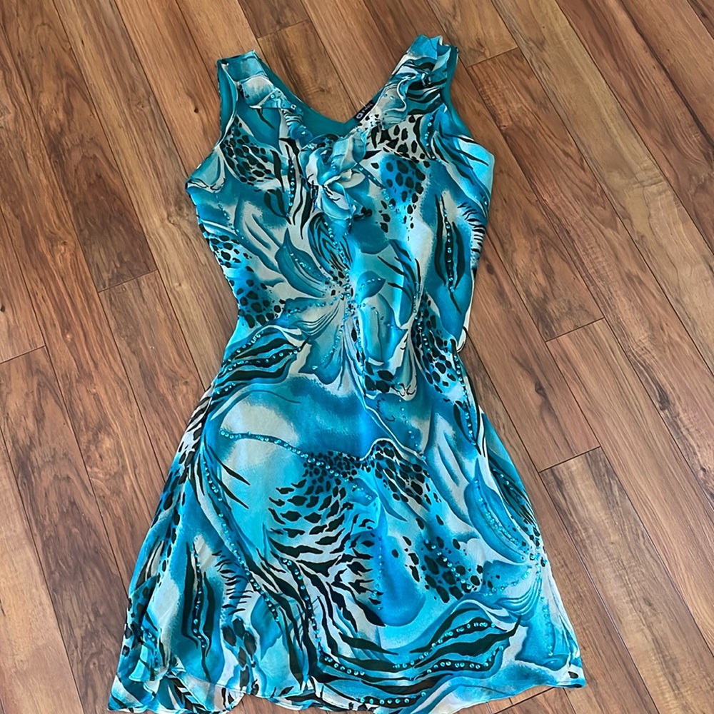 Lightweight sleeveless dress